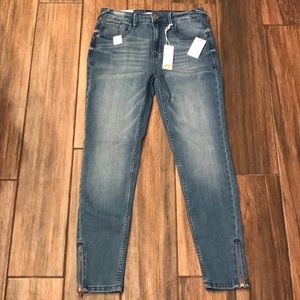 👖 NWT C&C California brand women’s jeans
